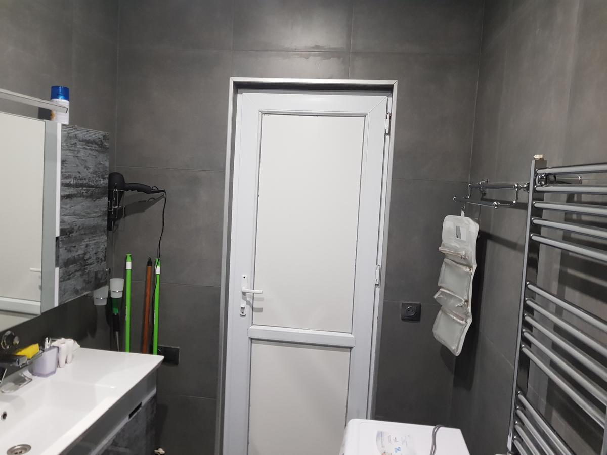 Apartments Cira 01 巴统 外观 照片