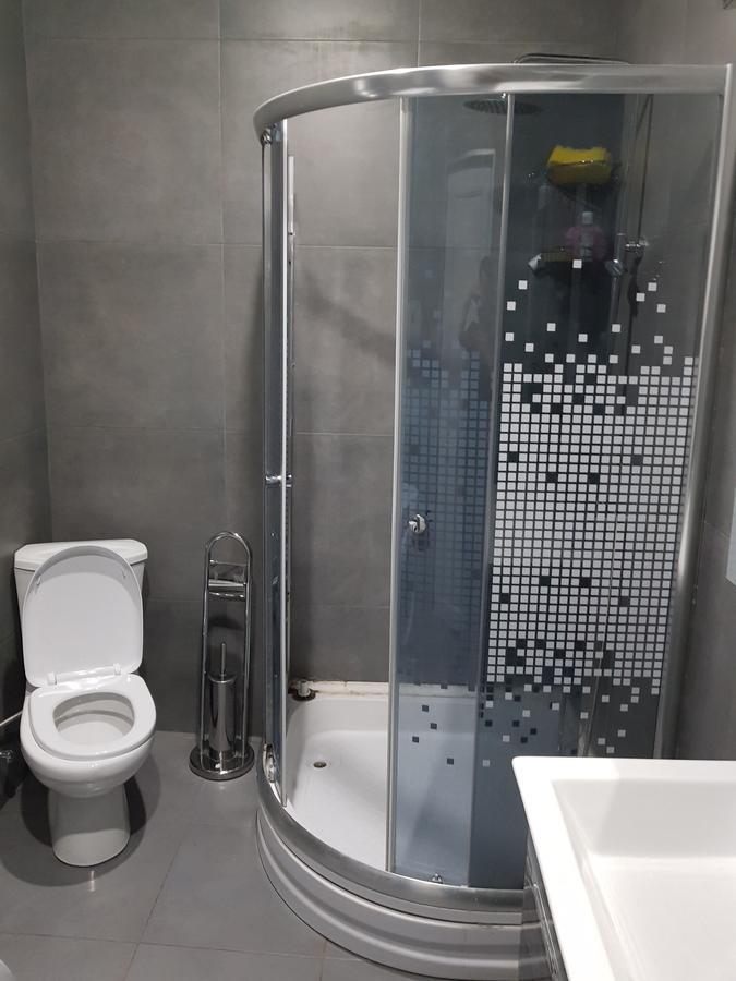 Apartments Cira 01 巴统 外观 照片