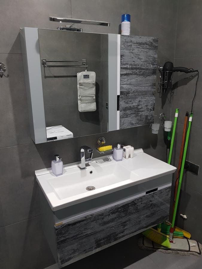 Apartments Cira 01 巴统 外观 照片