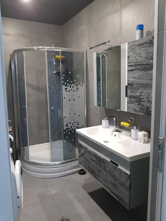 Apartments Cira 01 巴统 外观 照片